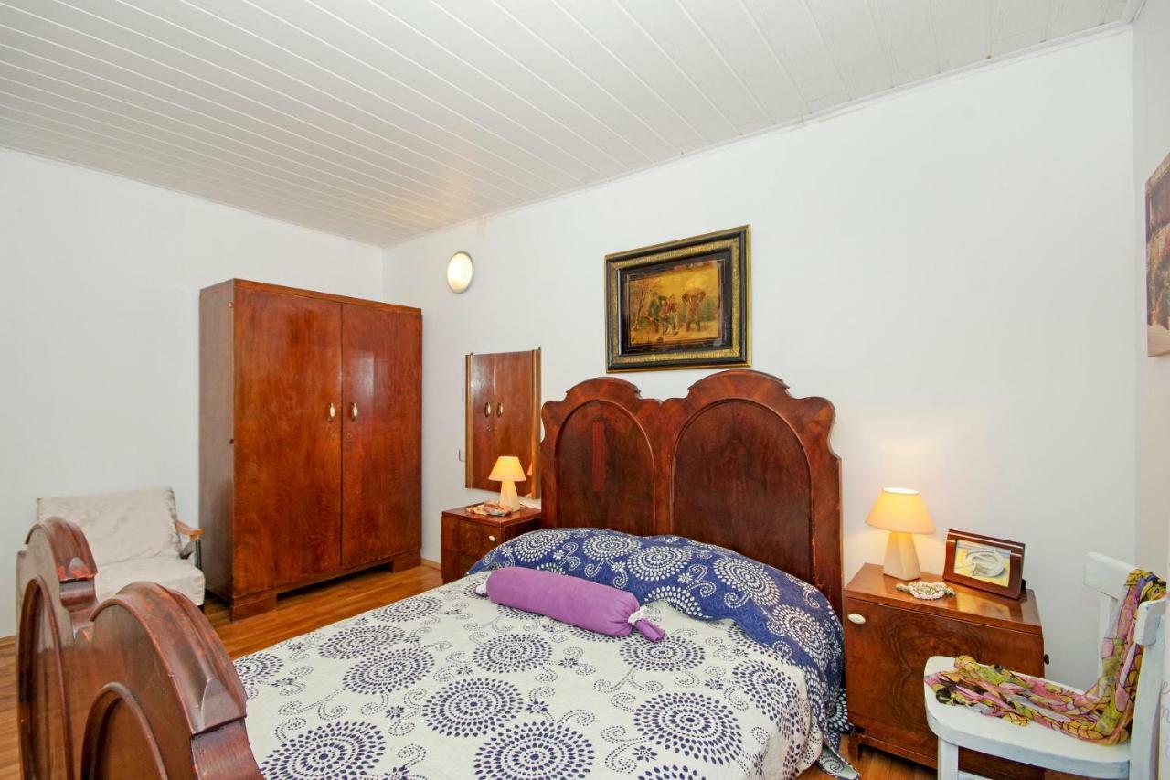 Villa Igrane Eksteriør bilde