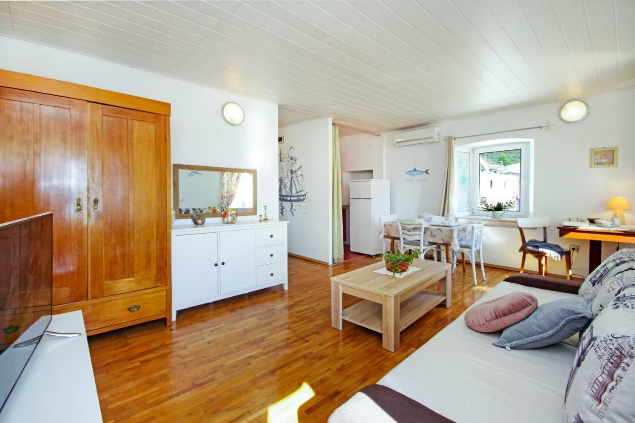 Villa Igrane Eksteriør bilde